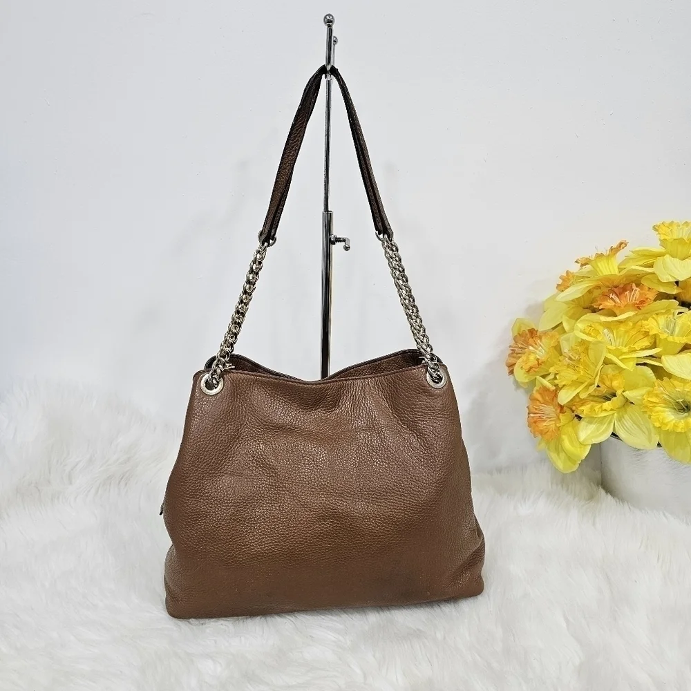 Michael Kors jet set large shoulder brown leather bag